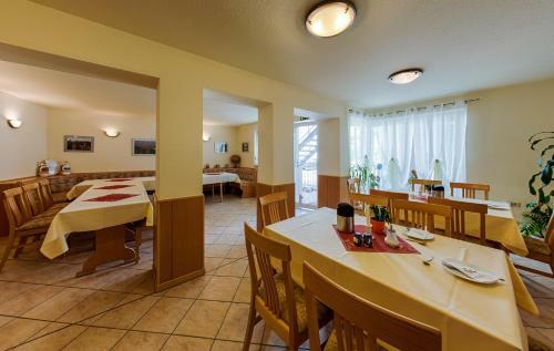 Hostal Hotel-pension Lender