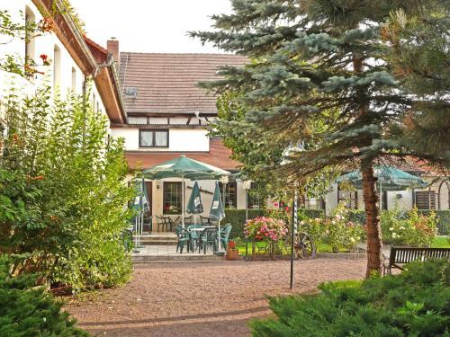 Hostal Hotel Lindenhof