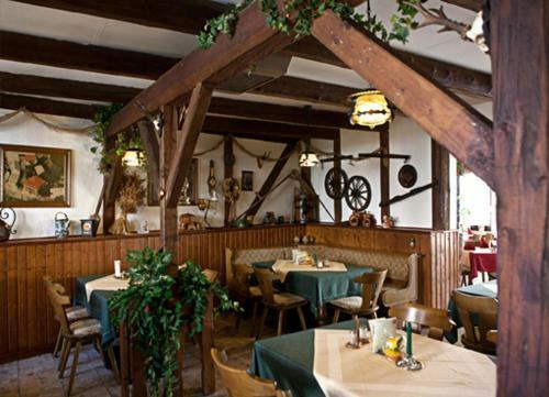 Hostal Hotel Lindenhof