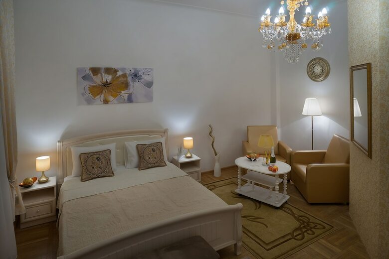 Hotel Red Square Guest House