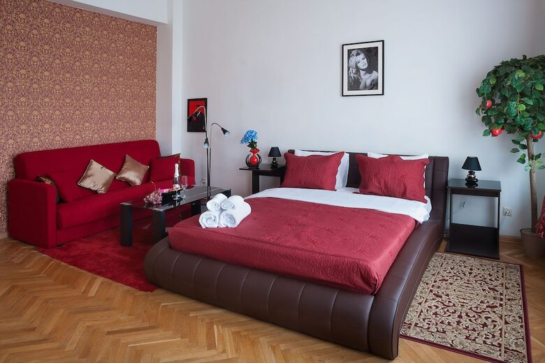 Hotel Red Square Guest House