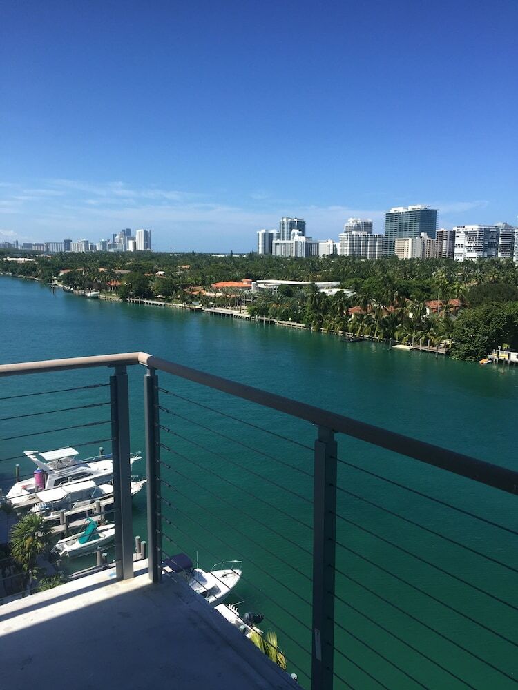 Grand Beach Hotel Bay Harbor