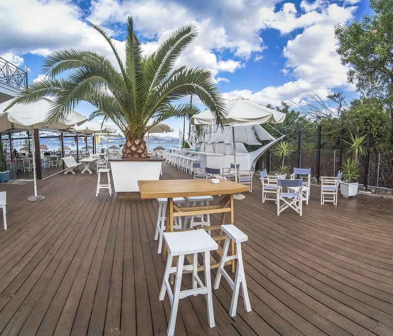 Hotel Almira Mare