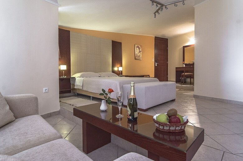 Hotel Almira Mare