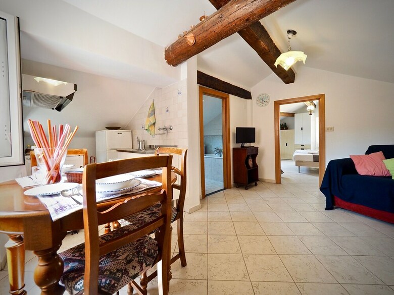 Apartamento Romantica Mansarda Pisano