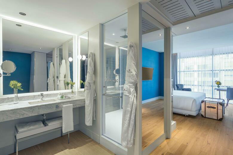 Hotel NH Collection Santiago Casacostanera