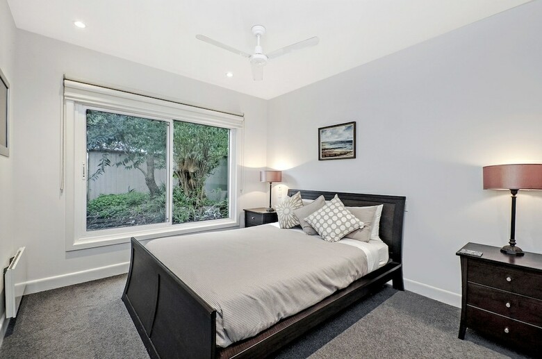 Boathouse Apartment