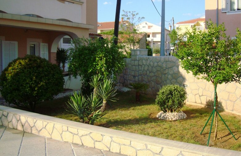 Apartments Biserka