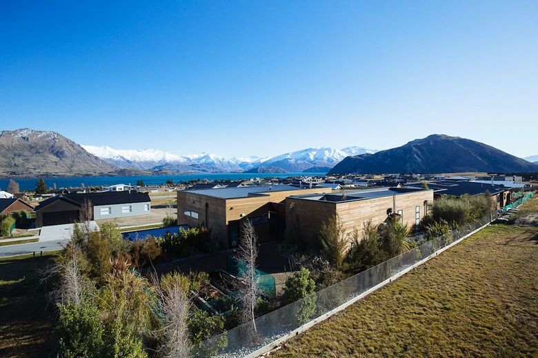 Release Wanaka - Clutha Place