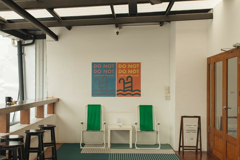 Hostal Hostel Urby
