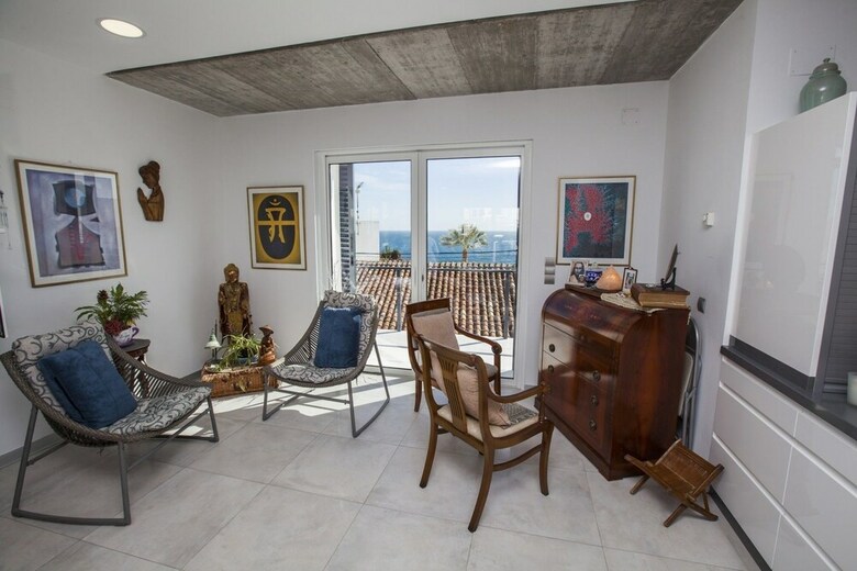 Luxury Apartments Villa San Salvador