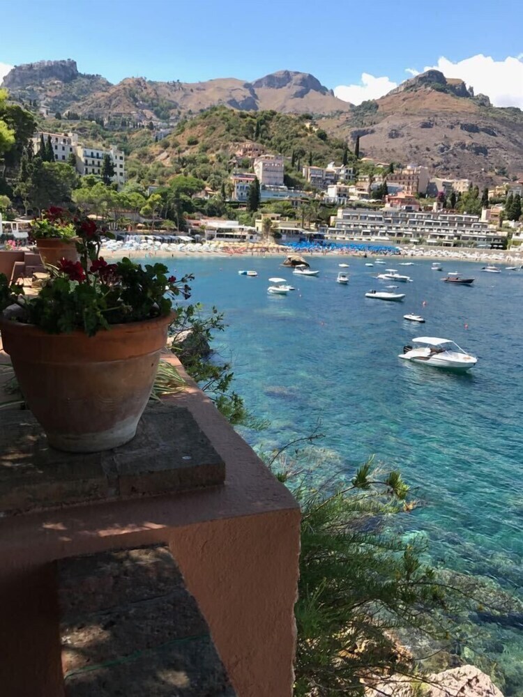Villa Exclusive Property Taormina