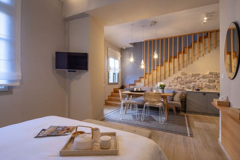 Villa Athenee Residence
