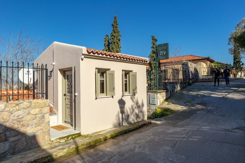 Villa Athenee Residence