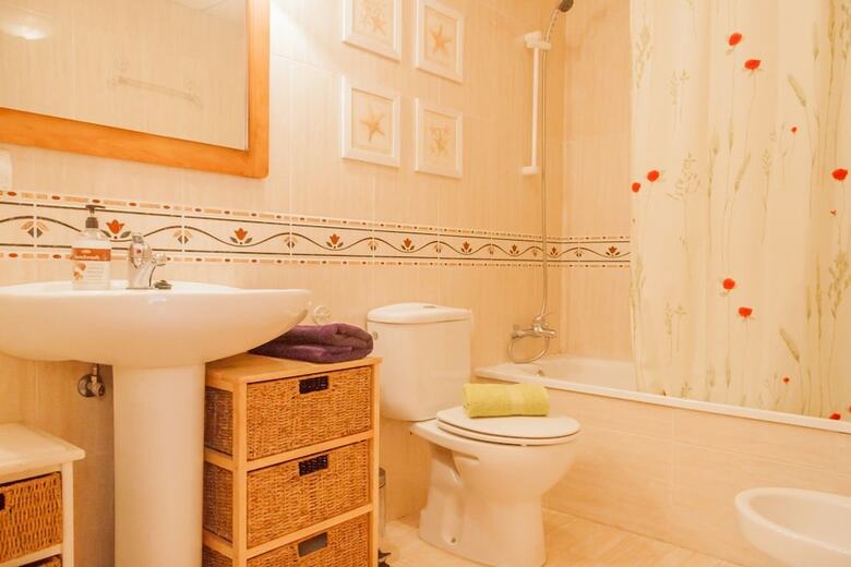 Apartamentos Rubarsal Canovas Nerja