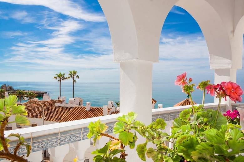 Apartamentos Stella Maris Canovas Nerja