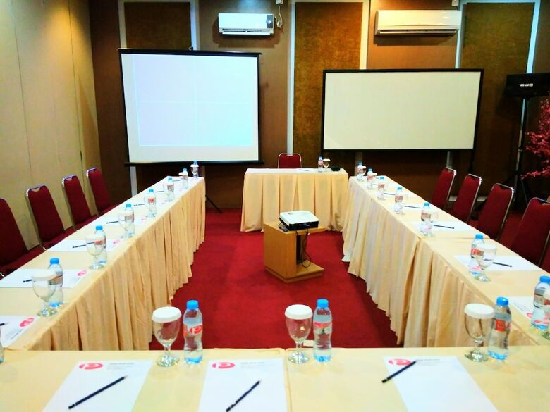 Parma Indah Hotel
