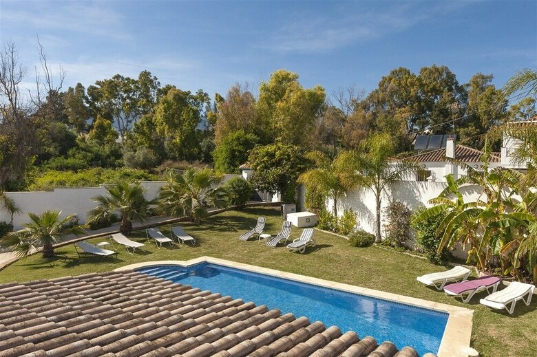 Villa Panorama C�novas Marbella