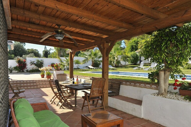 Villa Panorama C�novas Marbella