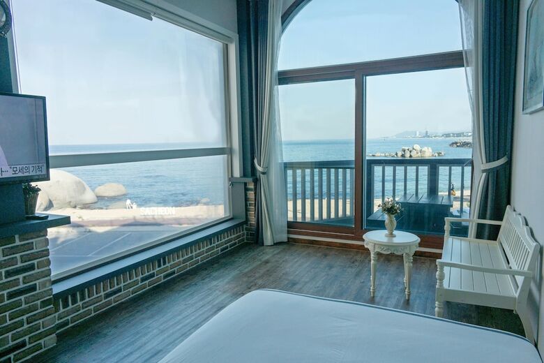 Whitebeach-pension