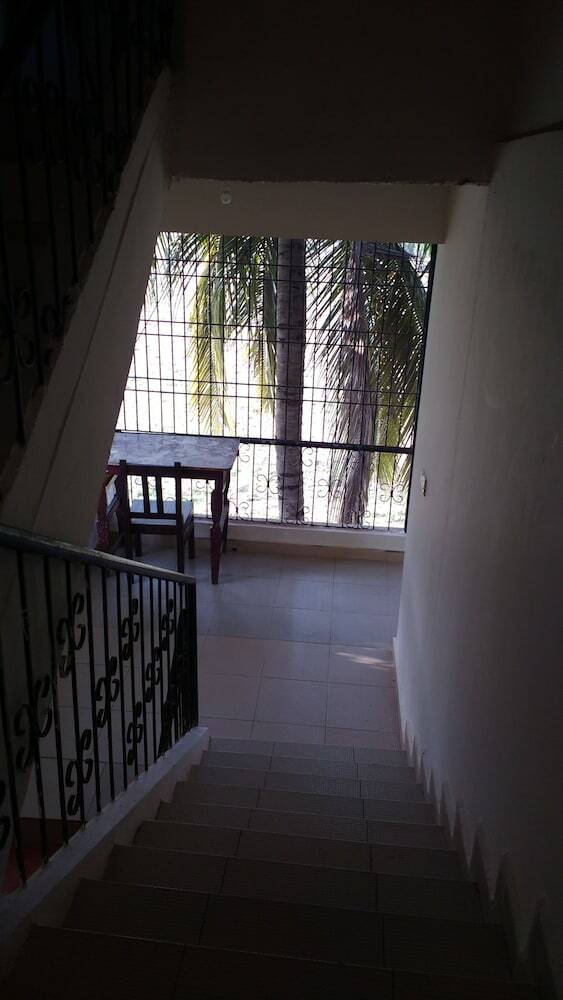 Hotel Morjim Bay Resort