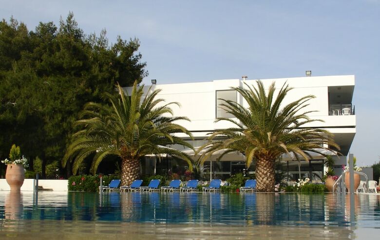 Hotel Kassandra Mare
