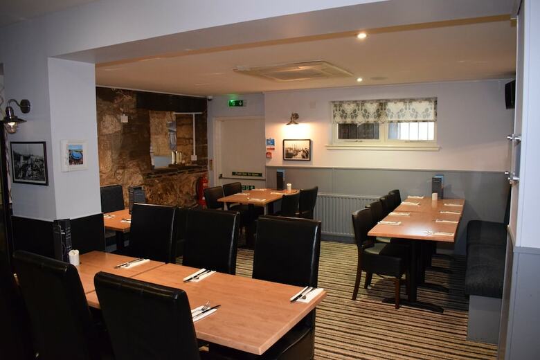 Posada Firth Hotel & Restaurant