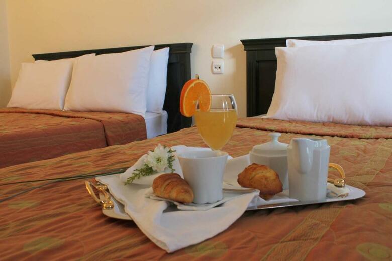 Famissi Eden Hotel