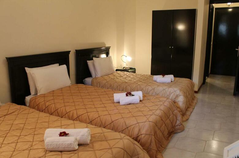 Famissi Eden Hotel