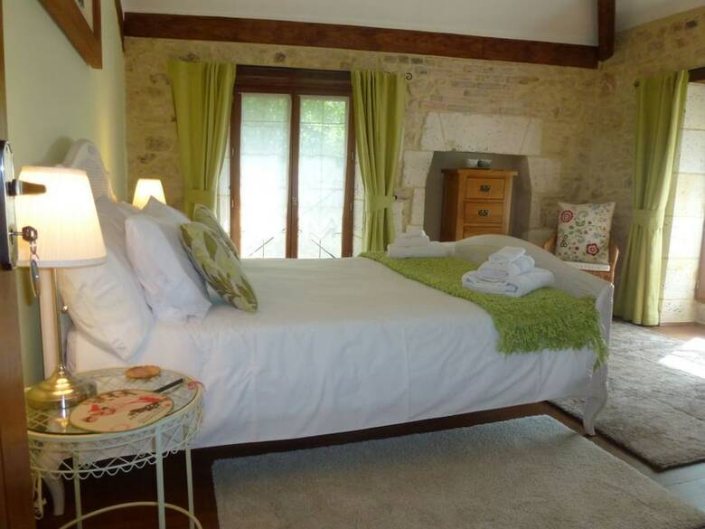 Hotel Moulin Du Fontcourt Chambre D'h�tes