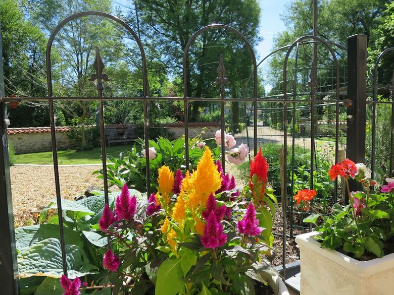 Hotel Moulin Du Fontcourt Chambre D'h�tes