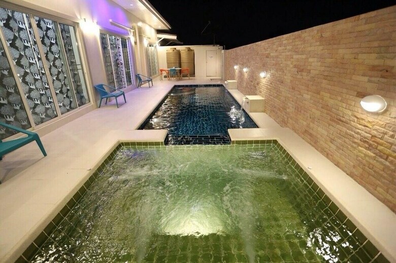 Bansansabuay Hua Hin Pool Villas
