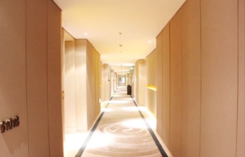 Weihaiwei Hotel B Plaza