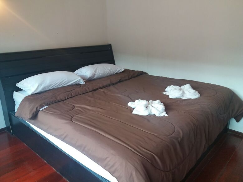Hotel Ingphupha Resort And Restaurant