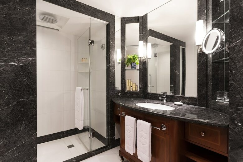 Hotel Kowloon Shangri-la, Hong Kong