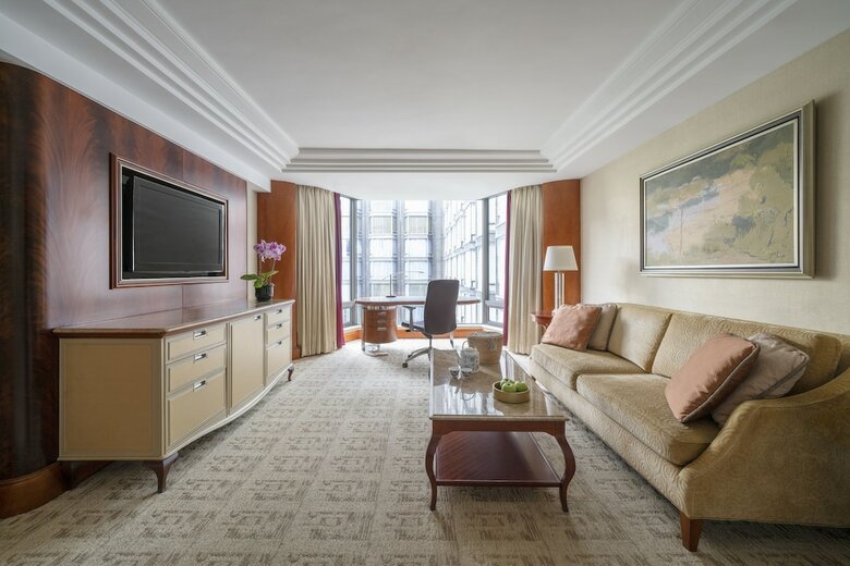 Hotel Kowloon Shangri-la, Hong Kong
