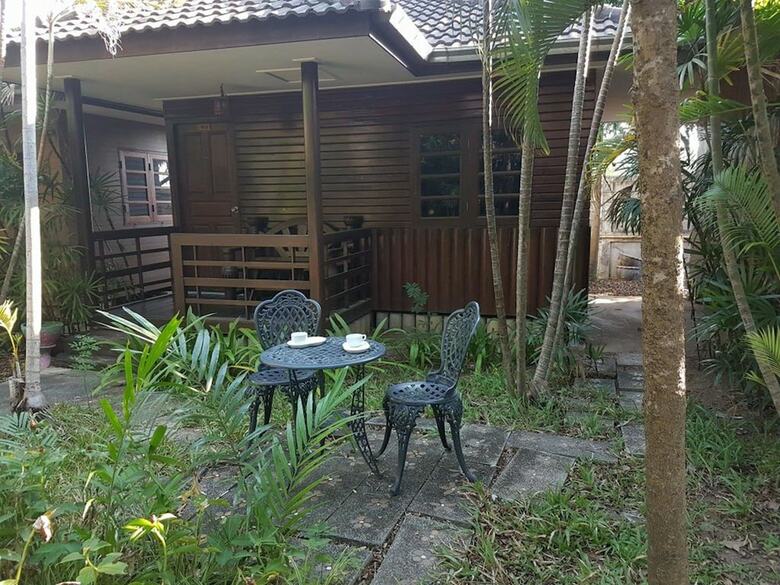 Hotel Guesthouse Ratchaburi