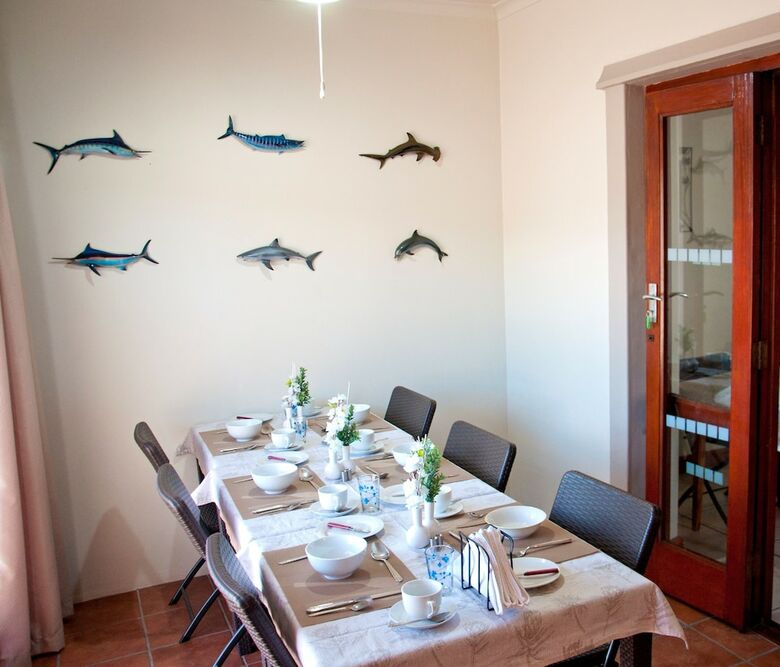 Bed & Breakfast Hermanus At Home