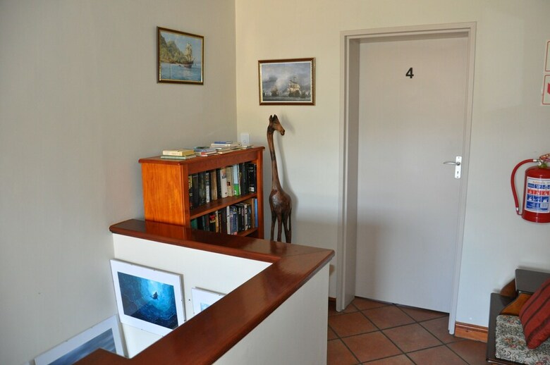 Bed & Breakfast Hermanus At Home