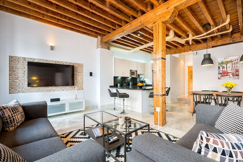 Apartamentos Solaga Holly