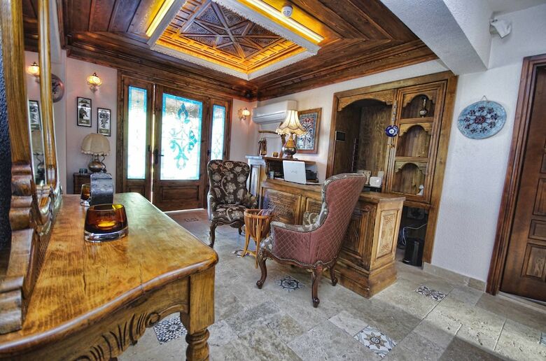 Hotel Ayse Hanim Konagi