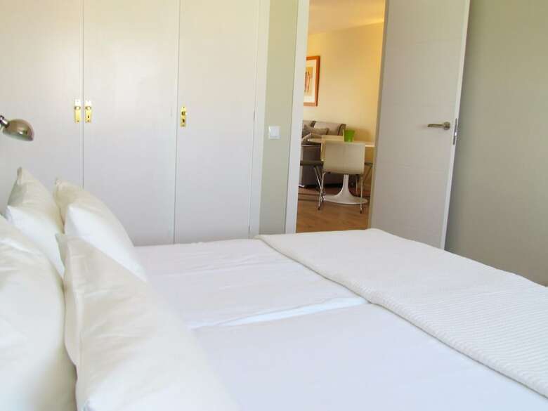 Apartaments Pa�sos Catalans
