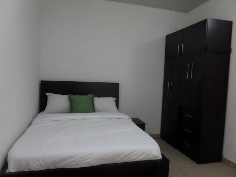 Hotel Btt Homes