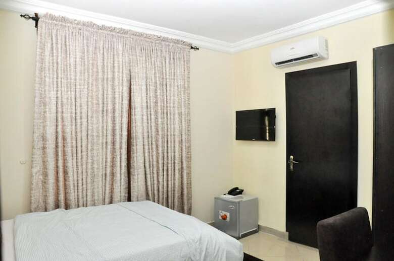 Hotel Btt Homes