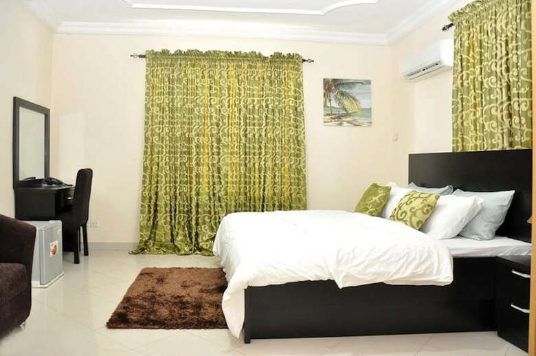 Hotel Btt Homes