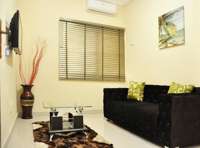 Hotel Btt Homes