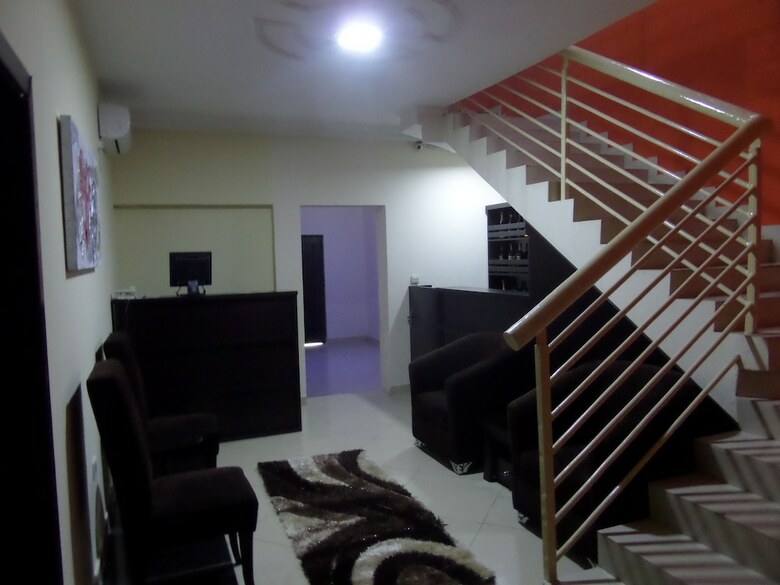 Hotel Btt Homes
