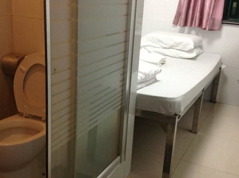 United Co-operate Hotel