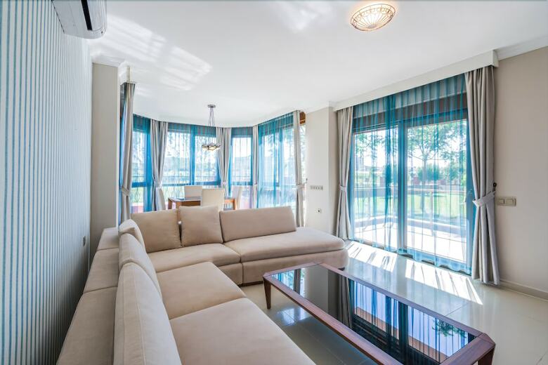 Vista Villas & Suites