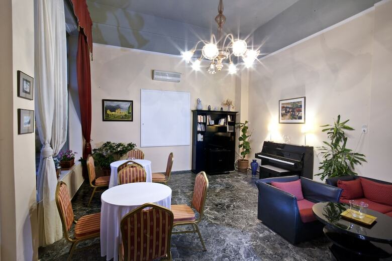 Vassilikon Hotel